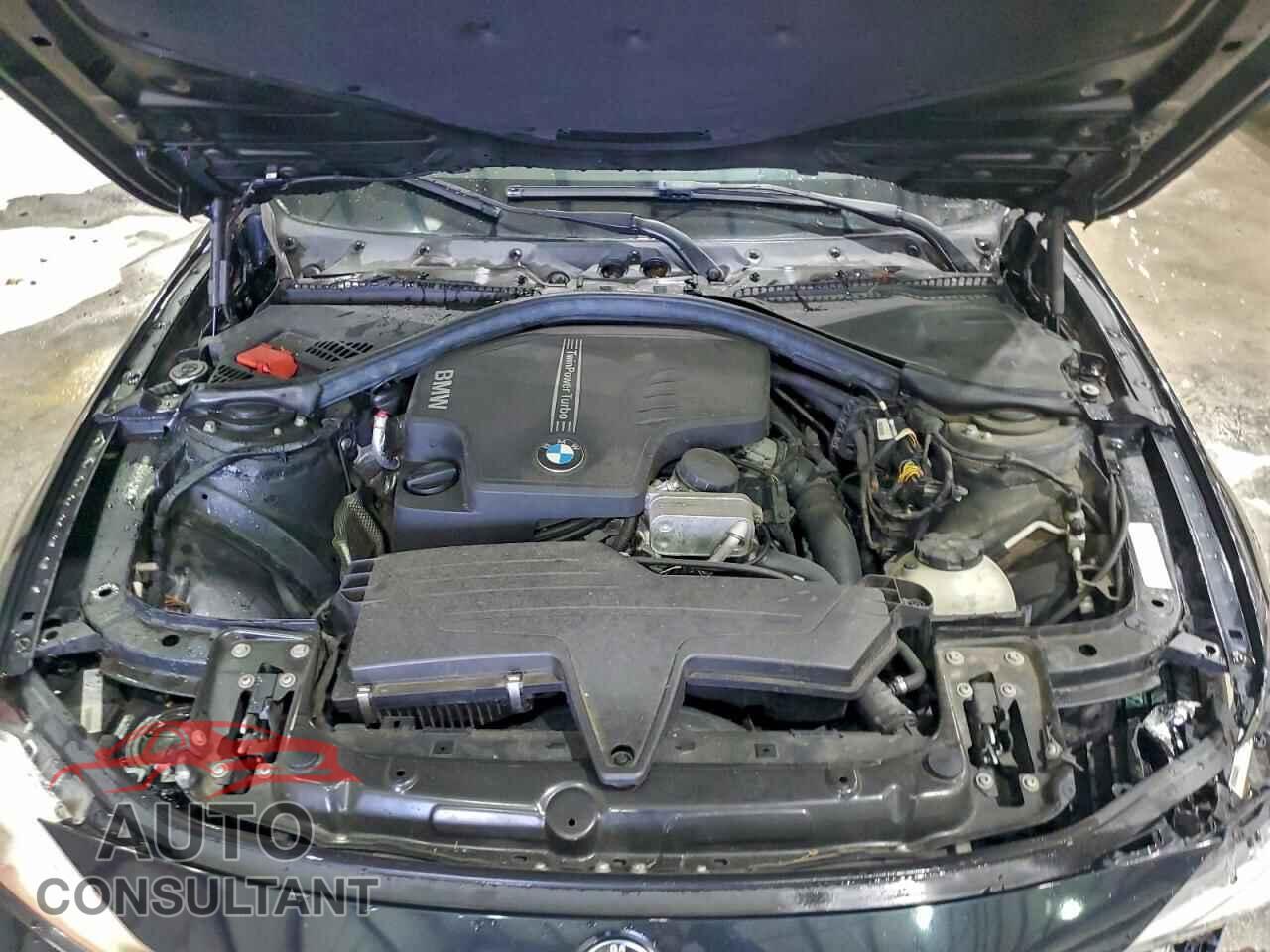 BMW 3 SERIES 2013 - WBA3B3C56DF538587