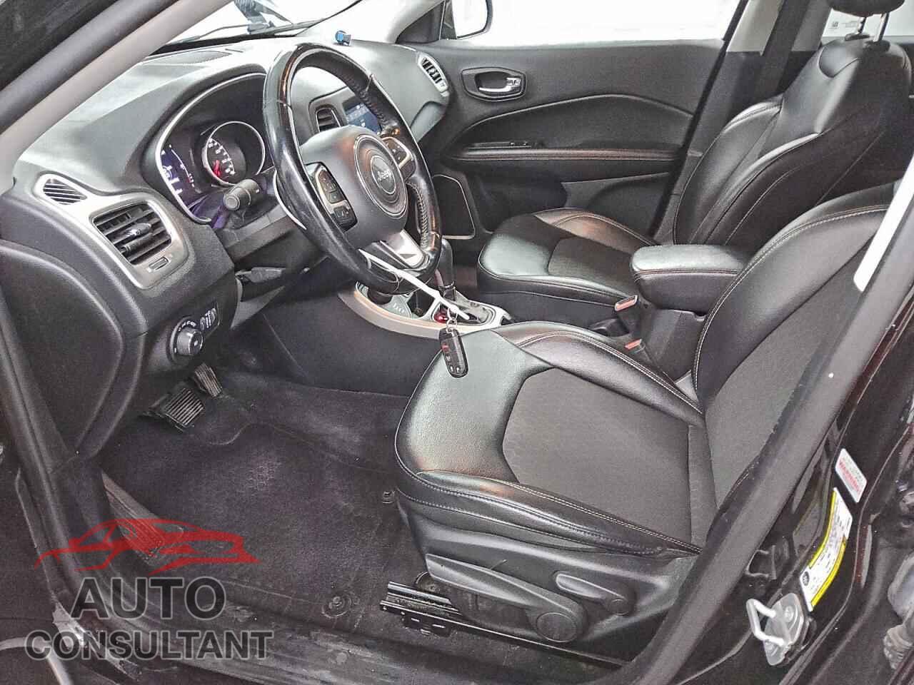 JEEP COMPASS 2020 - 3C4NJDBB8LT150079