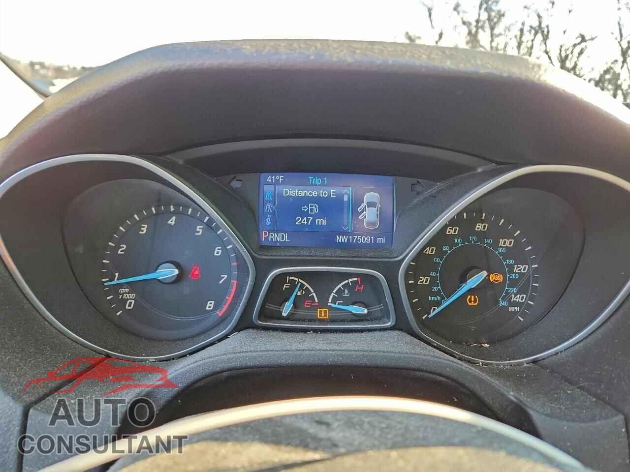 FORD FOCUS 2014 - 1FADP3F2XEL161636