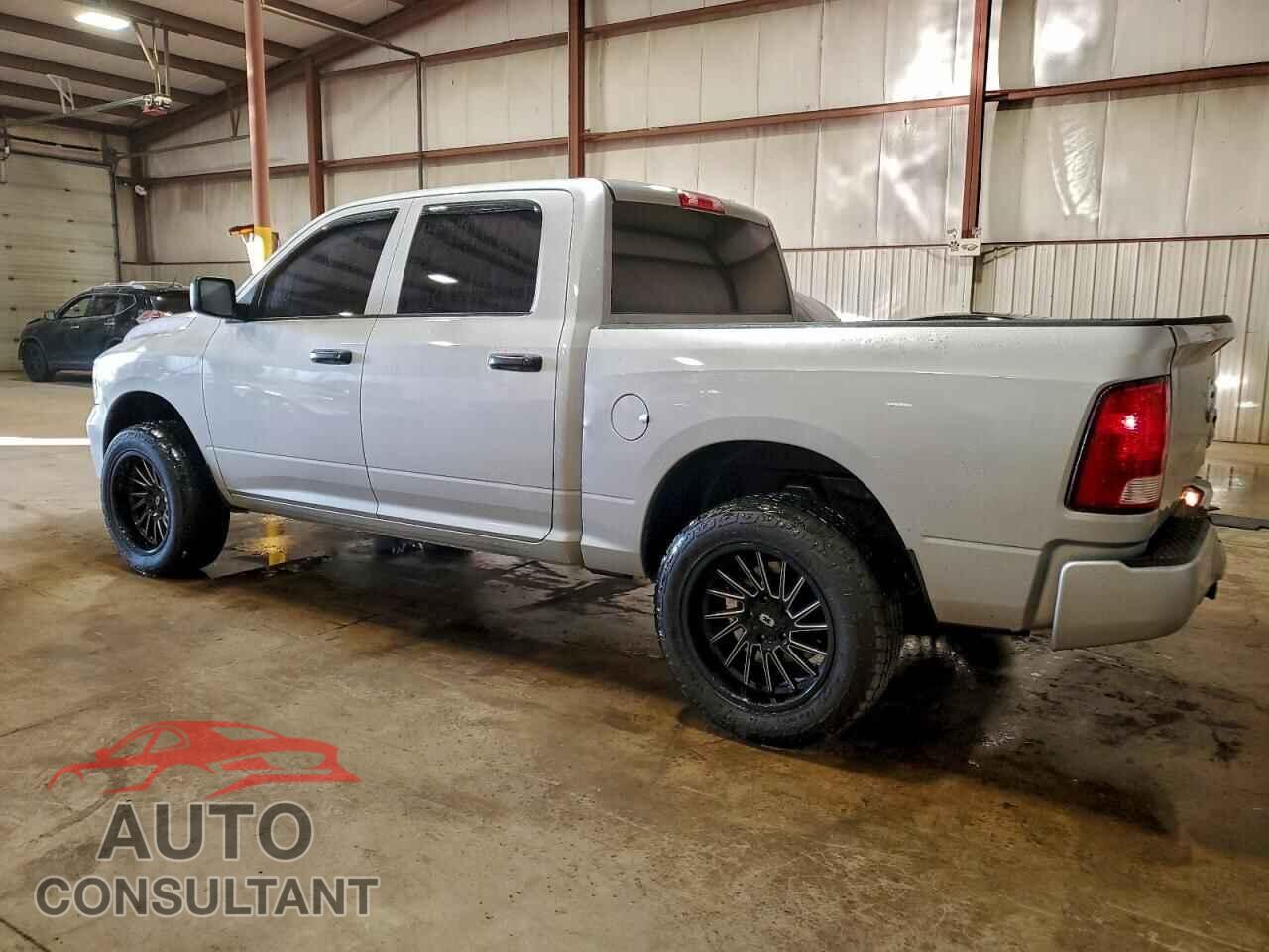 DODGE RAM 1500 2012 - 1C6RD7KT2CS342304