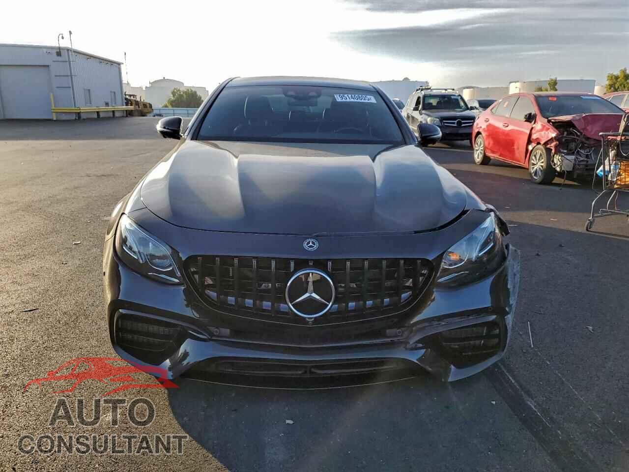 MERCEDES-BENZ E-CLASS 2019 - WDDZF8KB4KA573246