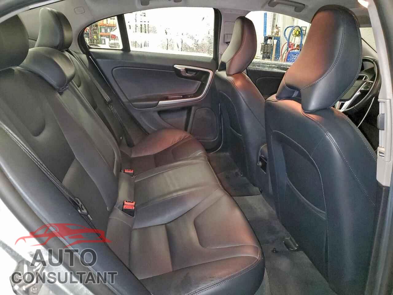 VOLVO S60 2015 - YV1612TK3F2352805