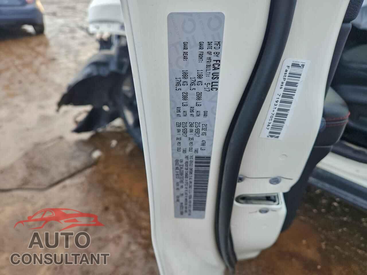 JEEP COMPASS 2017 - 3C4NJDDB8HT657097