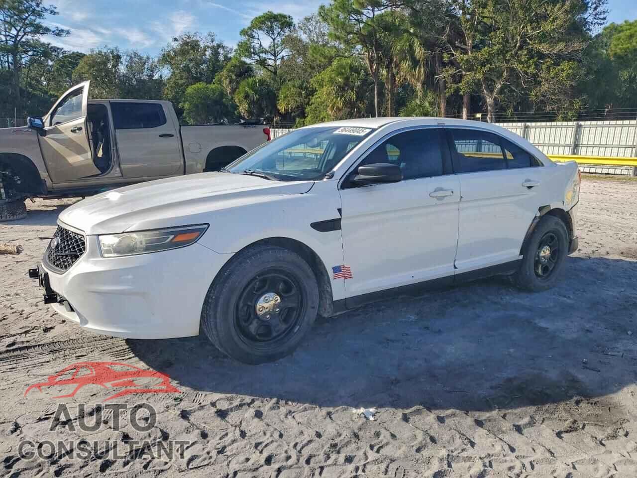 FORD TAURUS 2017 - 1FAHP2MK1HG126348