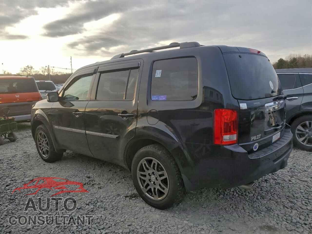 HONDA PILOT 2013 - 5FNYF4H9XDB053565