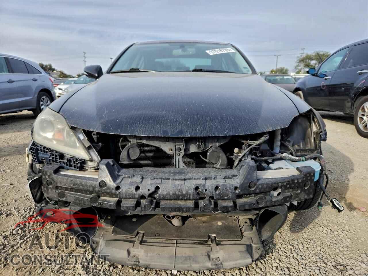 LEXUS IS 2013 - JTHBF5C28D5191000