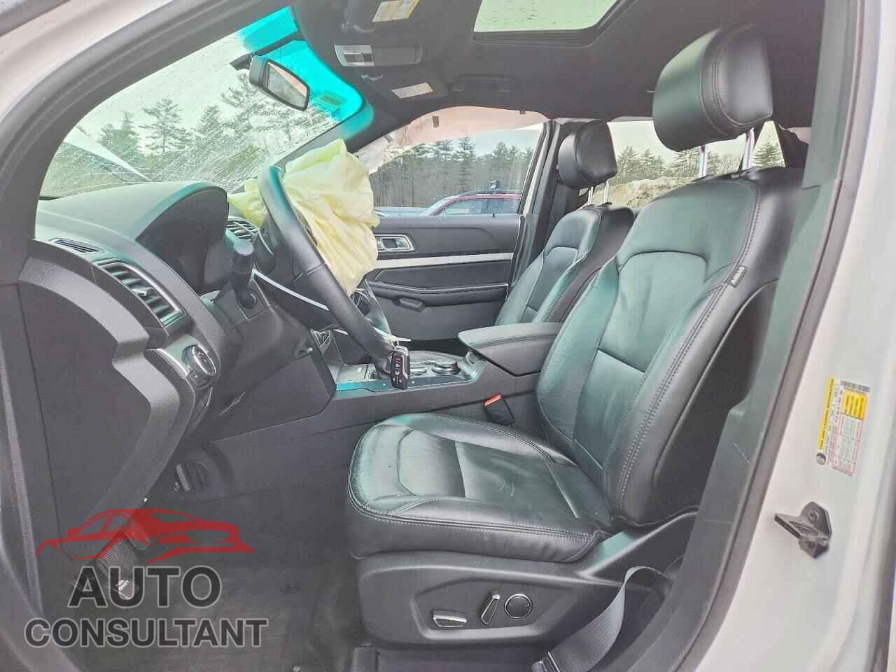 FORD EXPLORER 2017 - 1FM5K8D87HGA65621