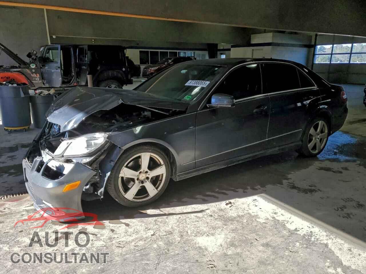 MERCEDES-BENZ E-CLASS 2011 - WDDHF8HB4BA293152