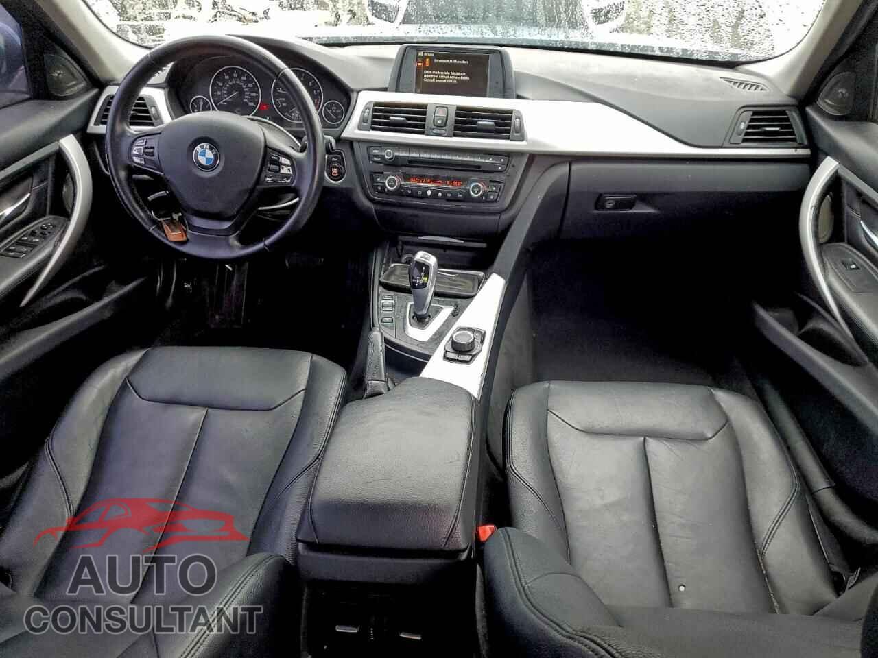 BMW 3 SERIES 2012 - WBA3A5C56CF350035