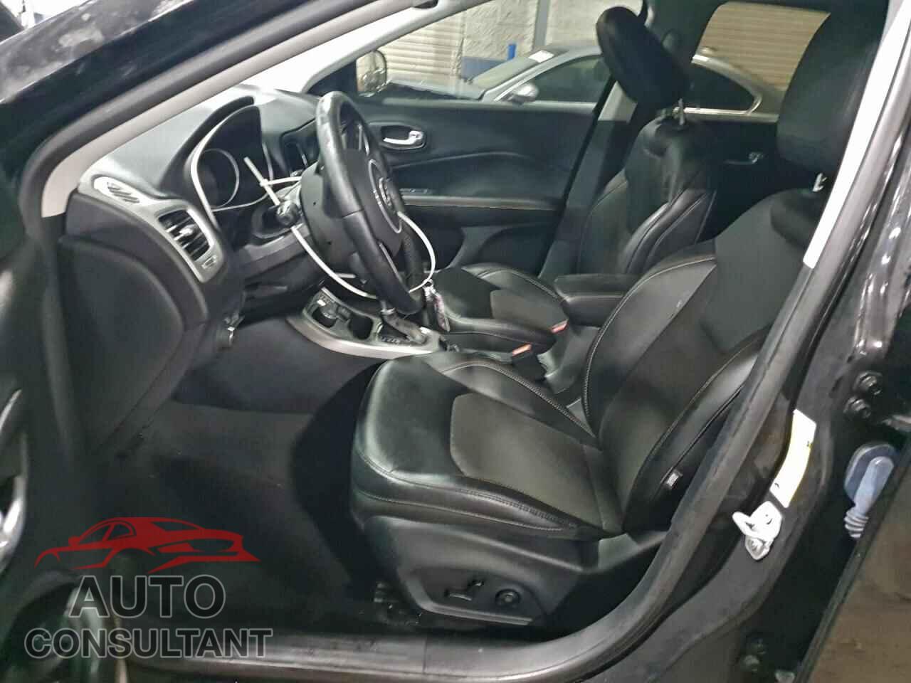 JEEP COMPASS 2021 - 3C4NJDBB3MT552318