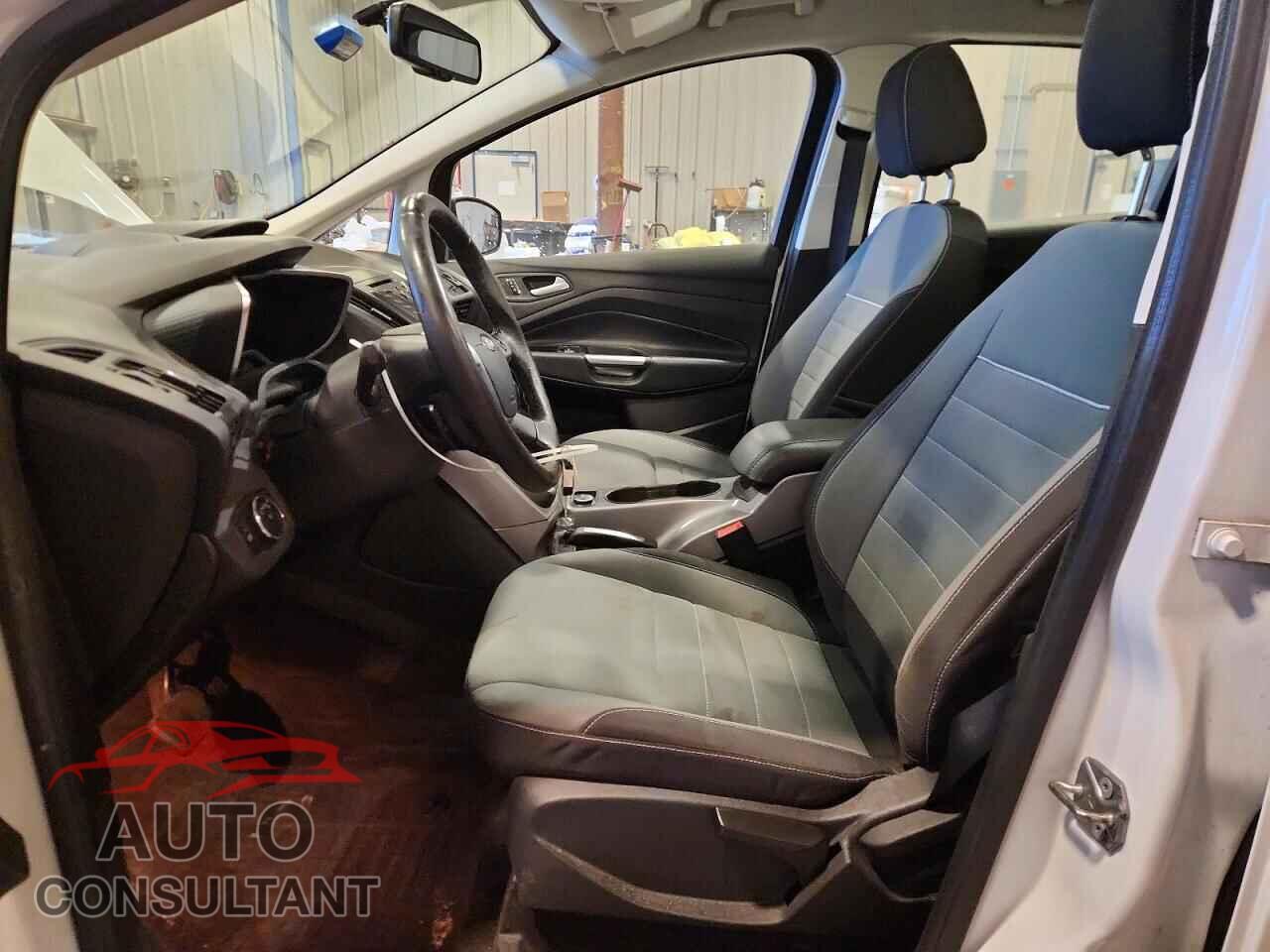 FORD CMAX 2015 - 1FADP5AU7FL101285