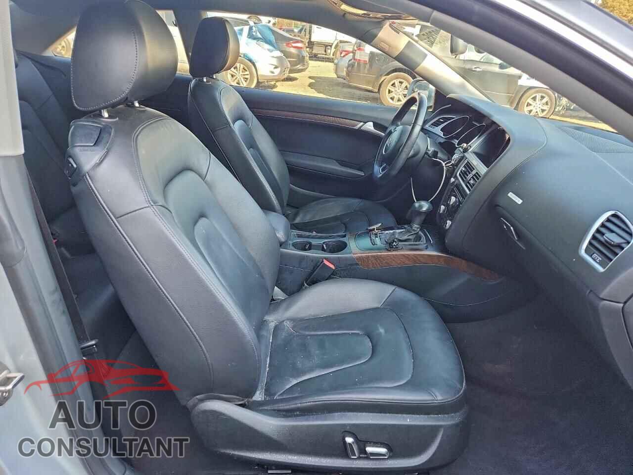 AUDI A5 2013 - WAUCFAFR4DA054583