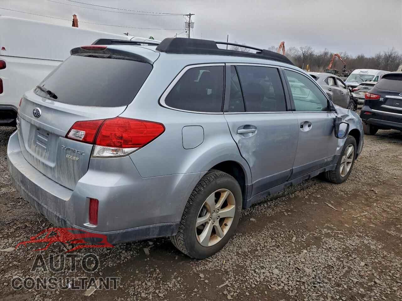 SUBARU OUTBACK 2013 - 4S4BRBCC9D3267444