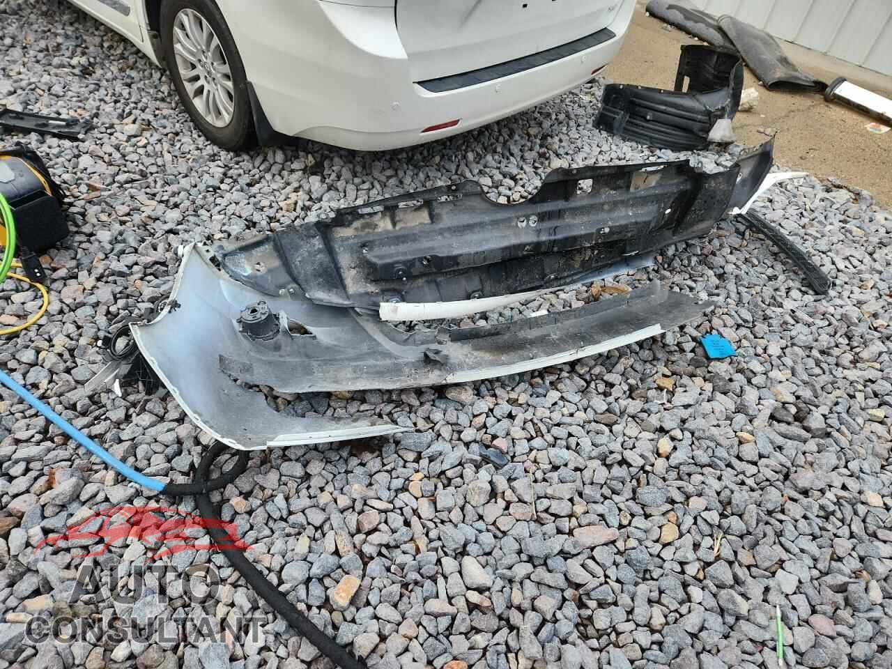 TOYOTA All Models 2015 - 5TDYK3DC3FS634959