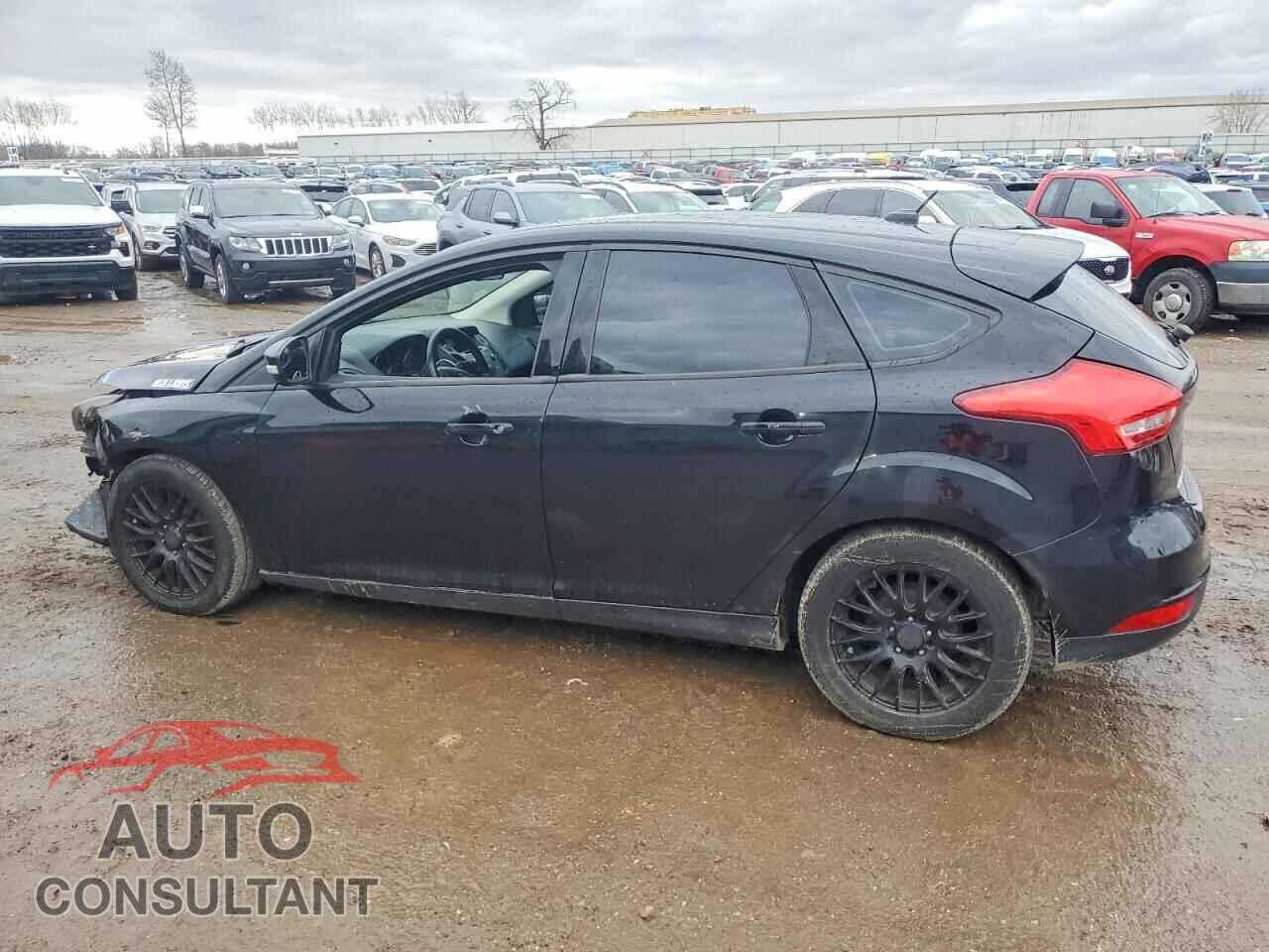 FORD FOCUS 2016 - 1FADP3K2XGL248123