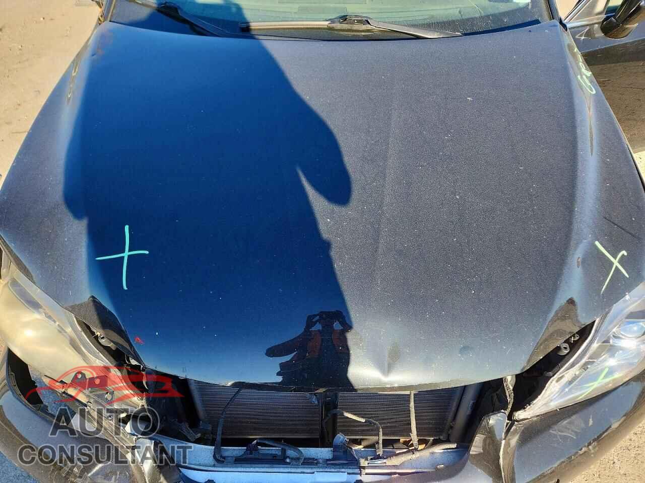 LEXUS CT 200 2013 - JTHKD5BH2D2158281