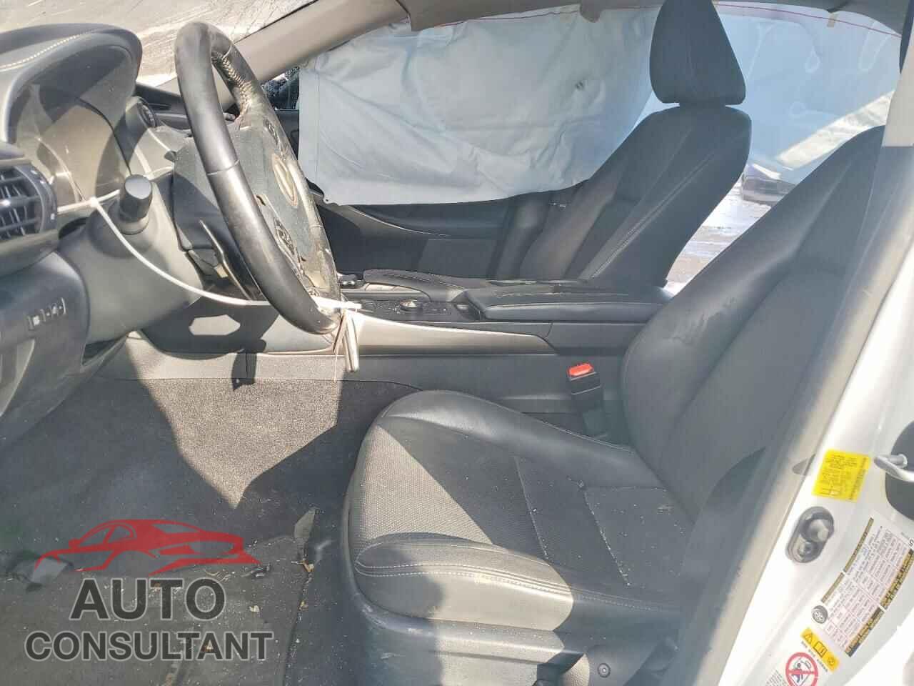 LEXUS IS 2017 - JTHCM1D28H5018908