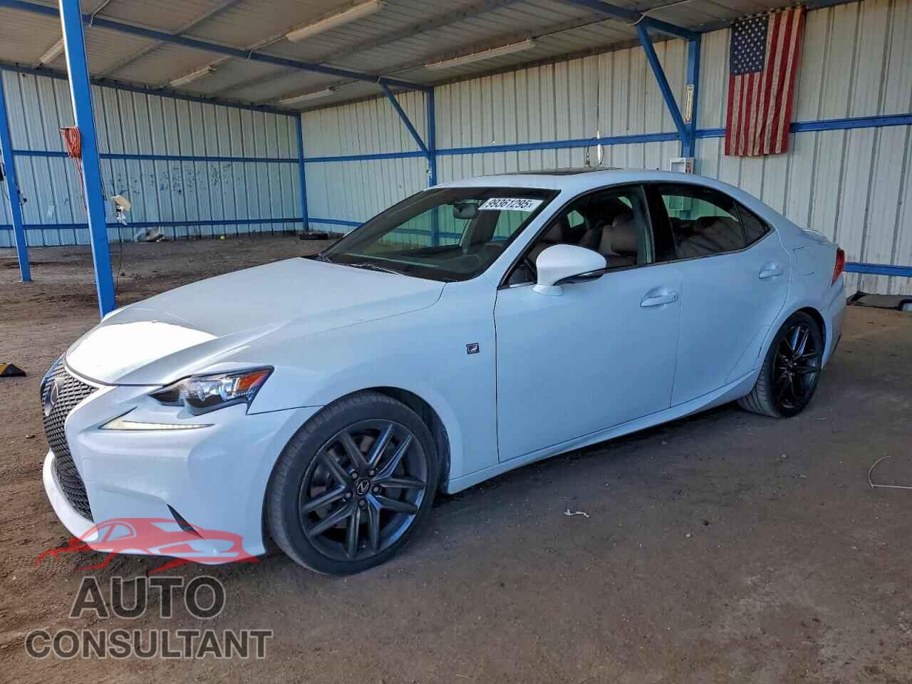 LEXUS IS 2015 - JTHBE1D24F5017096