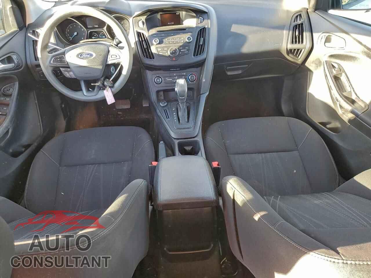 FORD FOCUS 2016 - 1FADP3F26GL383433