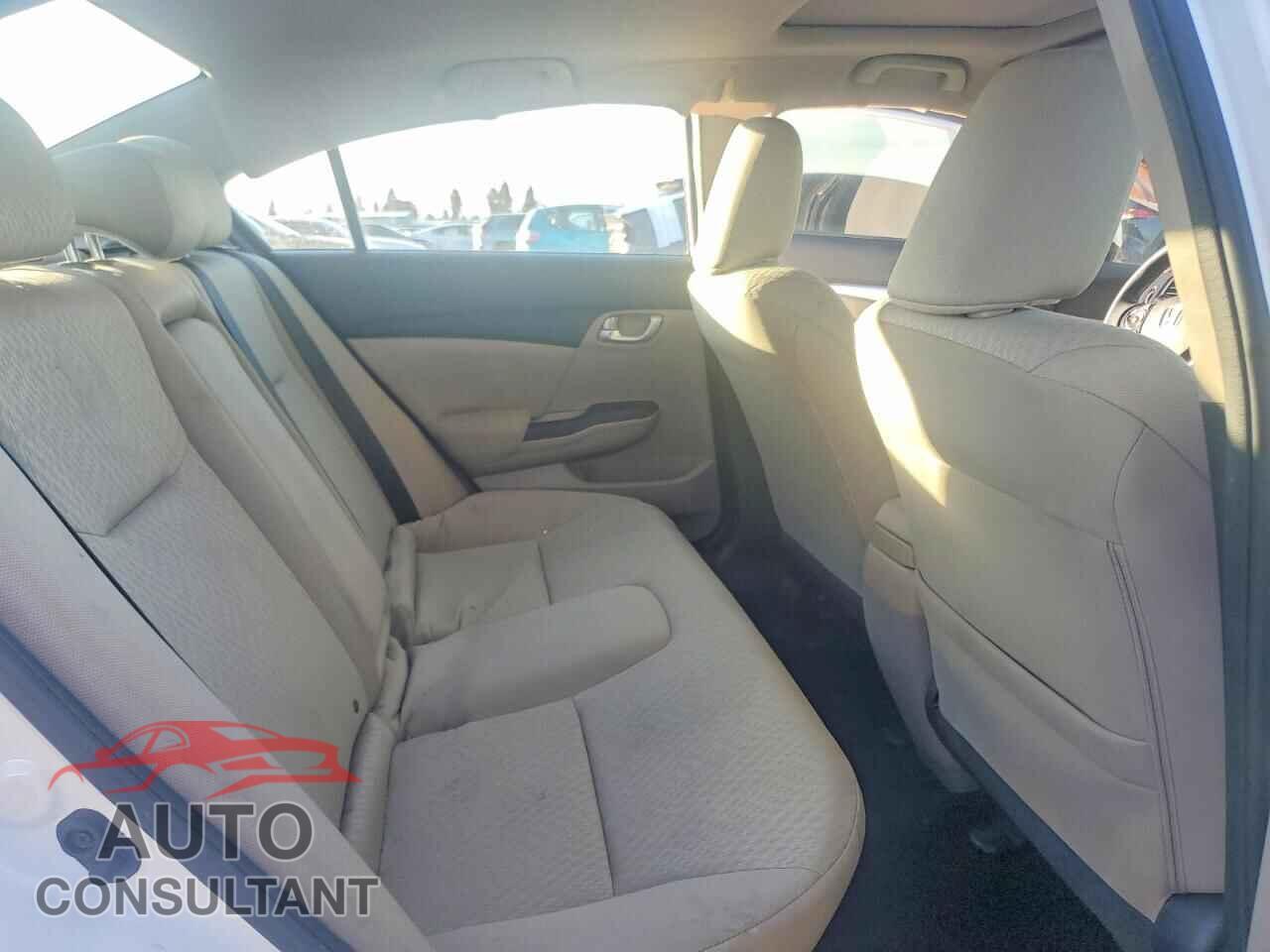 HONDA CIVIC 2015 - 2HGFB2F81FH517875