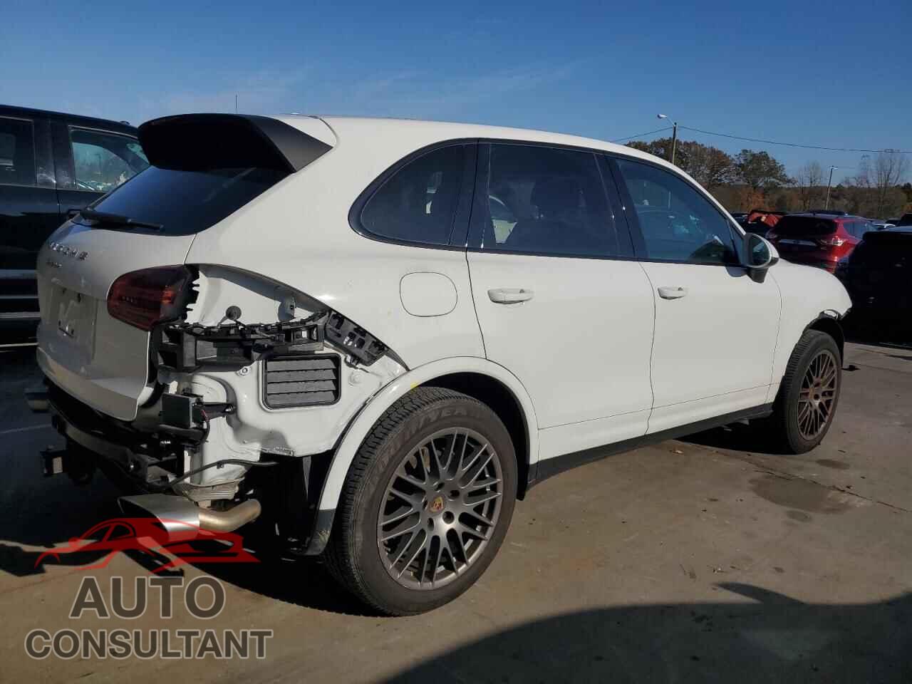 PORSCHE CAYENNE 2017 - WP1AA2A29HKA87795