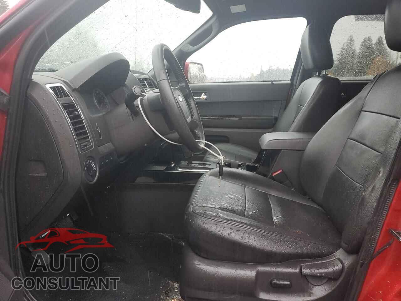 FORD ESCAPE 2010 - 1FMCU9EG7AKD33390