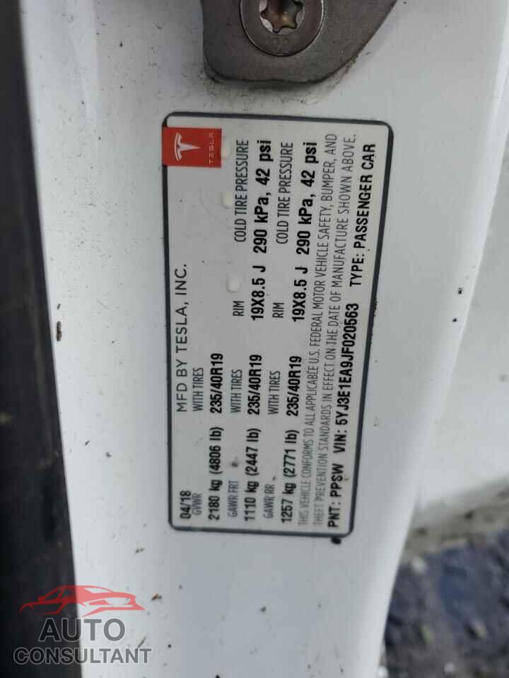 TESLA MODEL 3 2018 - 5YJ3E1EA9JF020563