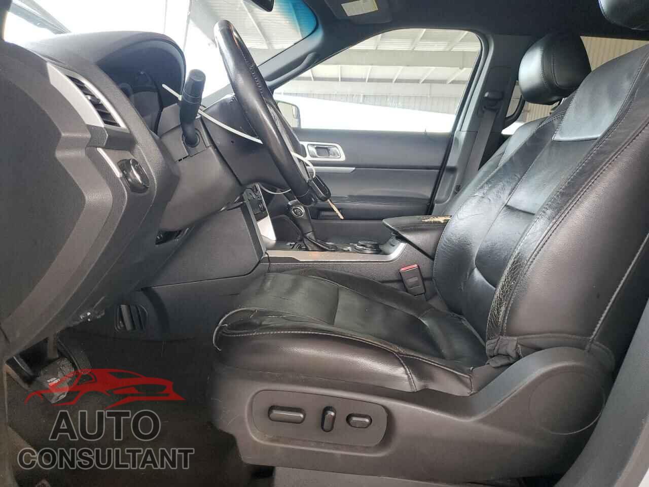 FORD EXPLORER 2013 - 1FM5K8D85DGB43811