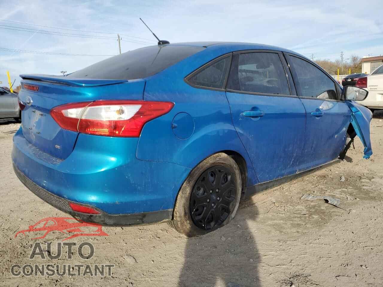 FORD FOCUS 2012 - 1FAHP3F2XCL104500