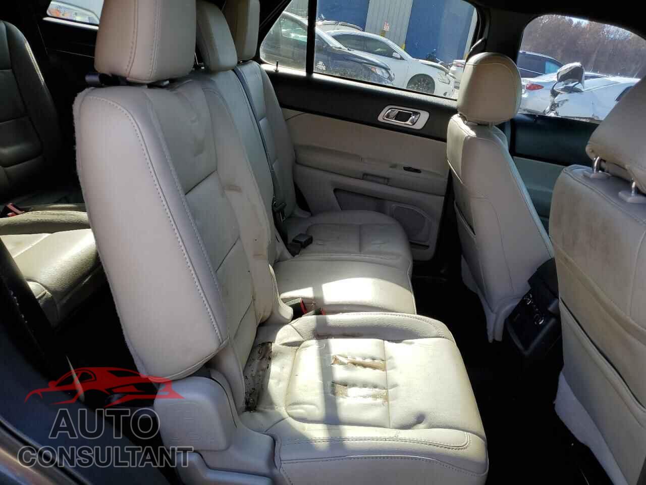 FORD EXPLORER 2015 - 1FM5K7D88FGA32554