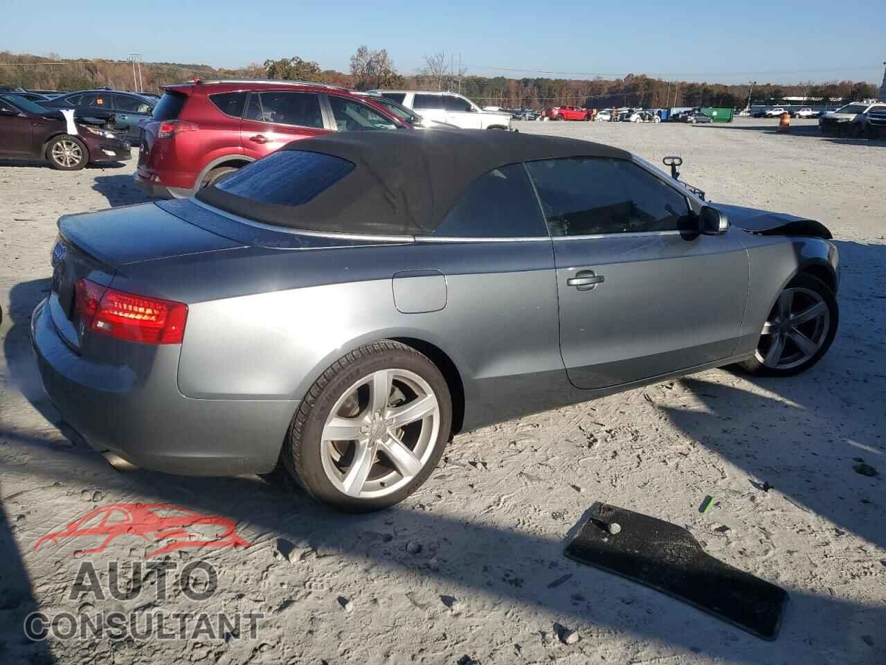 AUDI A5 2013 - WAUCFAFHXDN009549