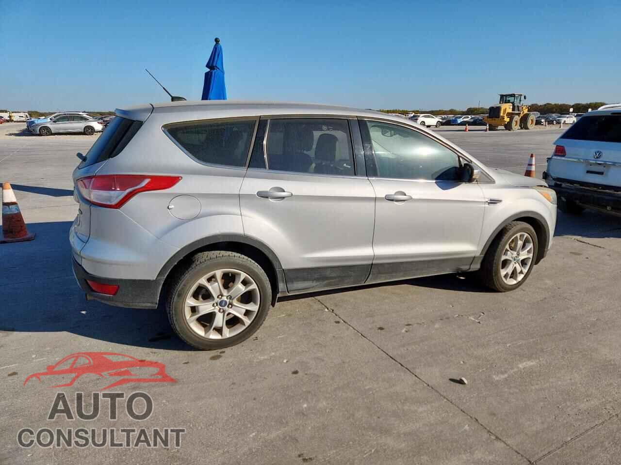 FORD ESCAPE 2013 - 1FMCU9H92DUD03560