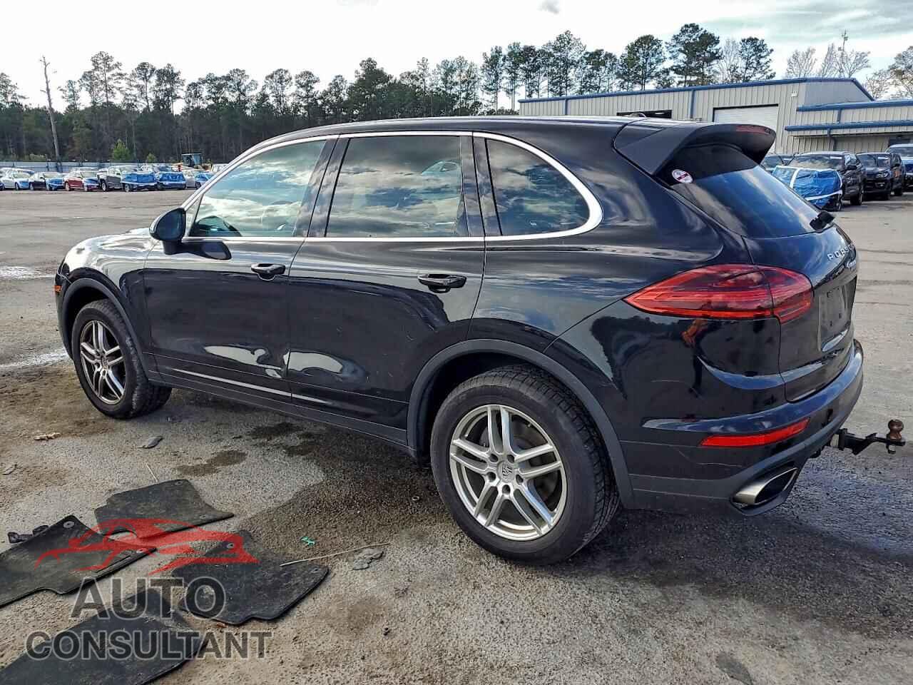 PORSCHE CAYENNE 2017 - WP1AA2A21HKA90299