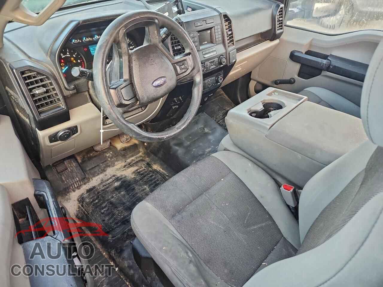 FORD All Models 2017 - 1FTNF1CF6HKD02970