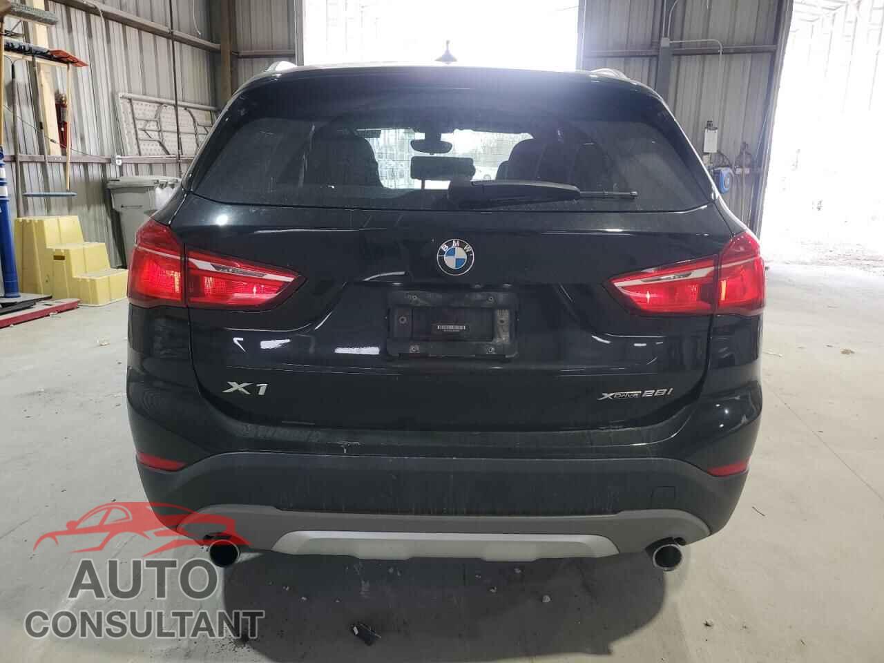 BMW X1 2018 - WBXHT3C3XJ3F04000
