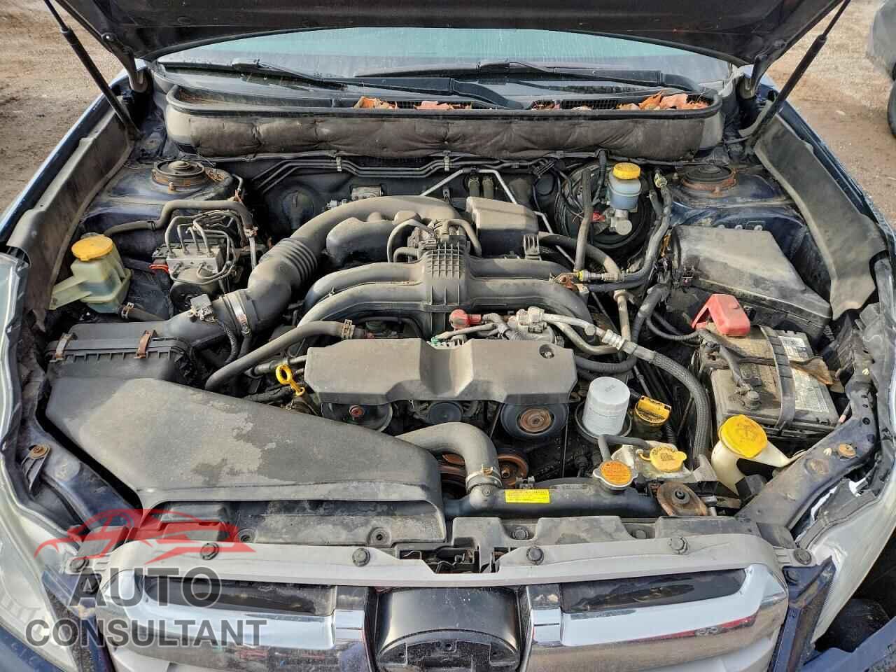 SUBARU OUTBACK 2013 - 4S4BRGGC6D3281132