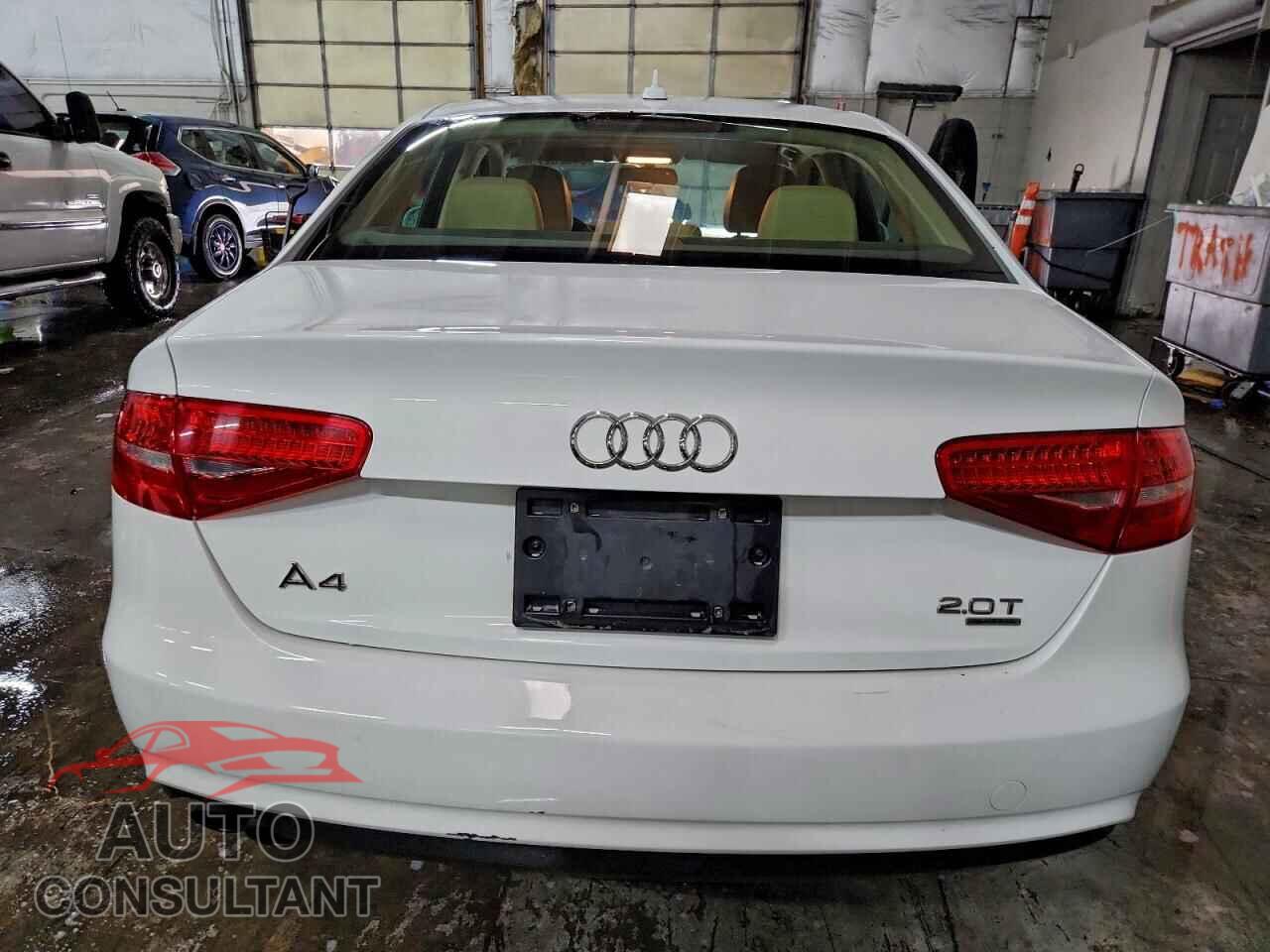 AUDI A4 2013 - WAUFFAFL6DN012806
