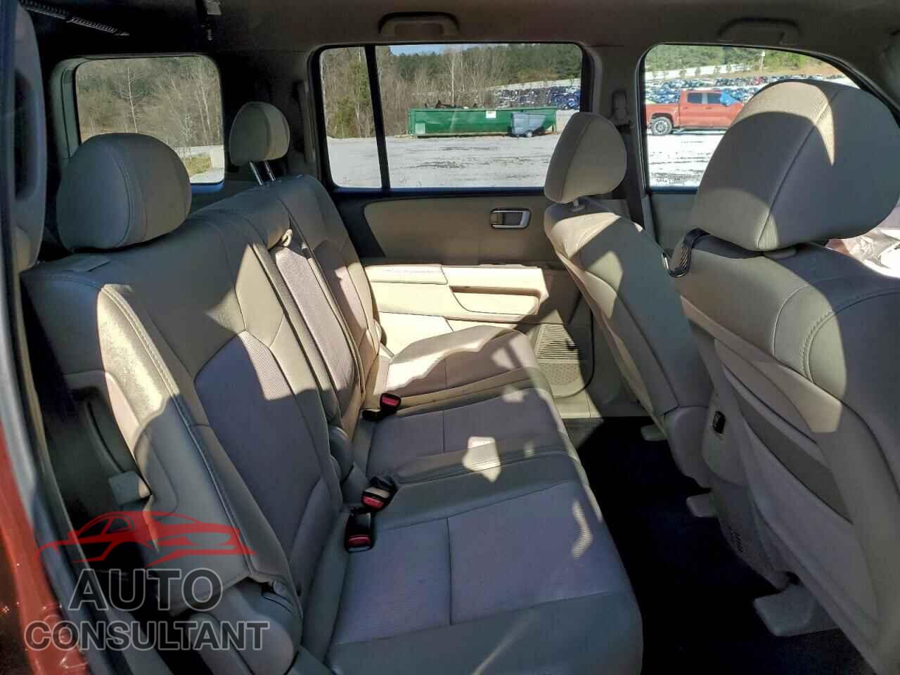 HONDA PILOT 2011 - 5FNYF3H46BB037455
