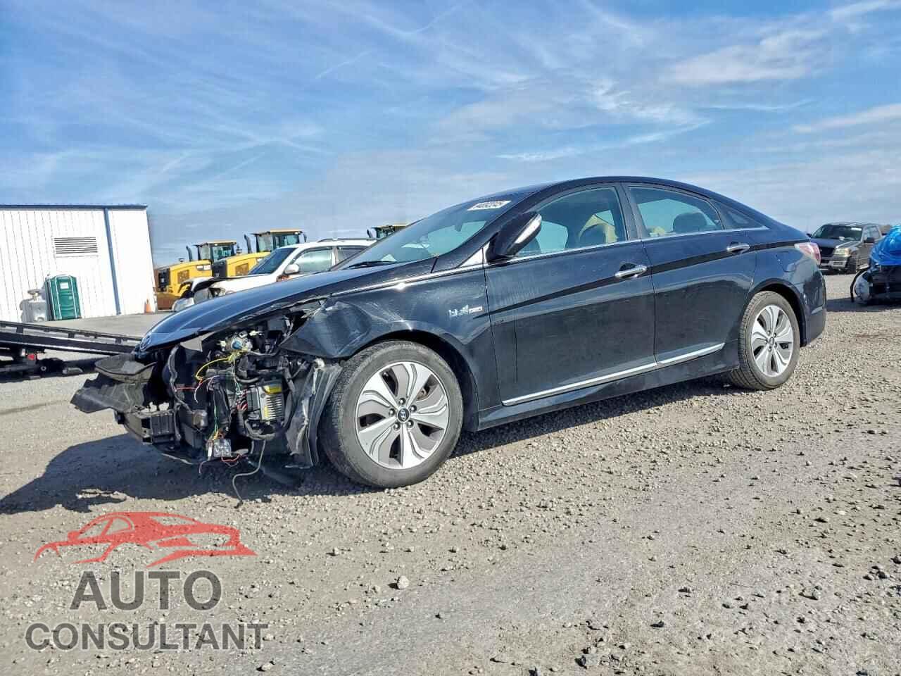 HYUNDAI SONATA 2013 - KMHEC4A4XDA079890