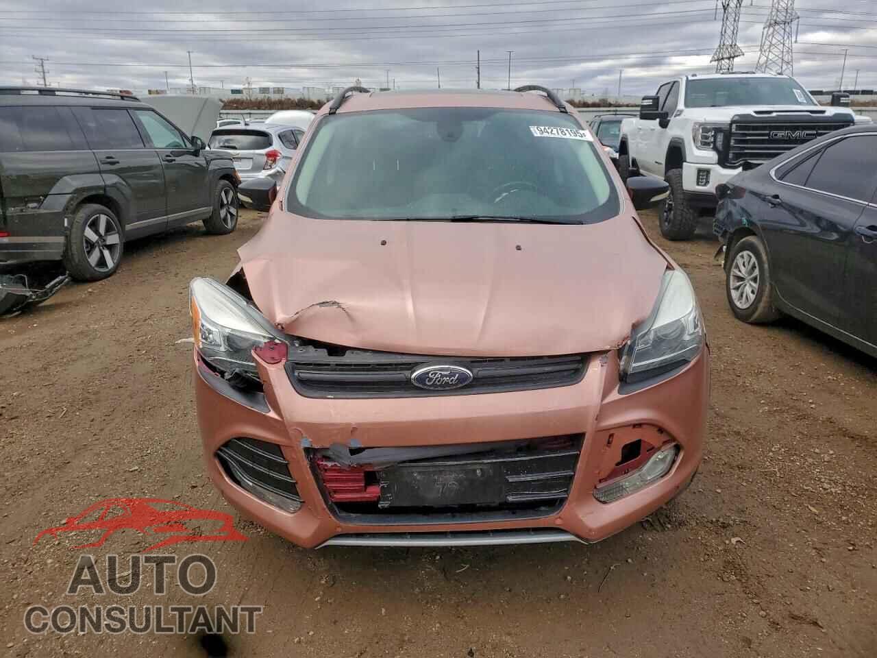 FORD ESCAPE 2015 - 1FMCU0J98FUB18437