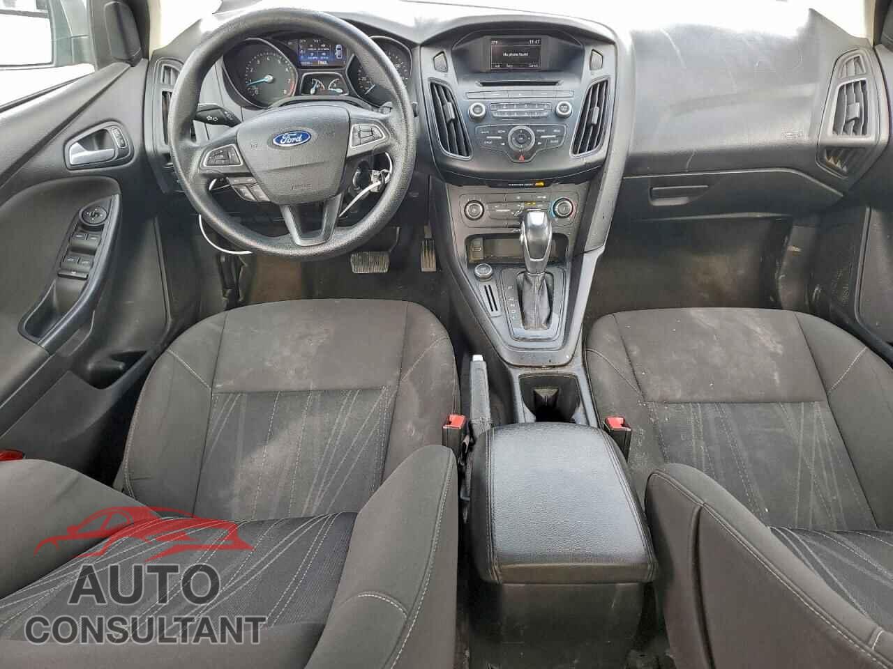 FORD FOCUS 2016 - 1FADP3F21GL217675