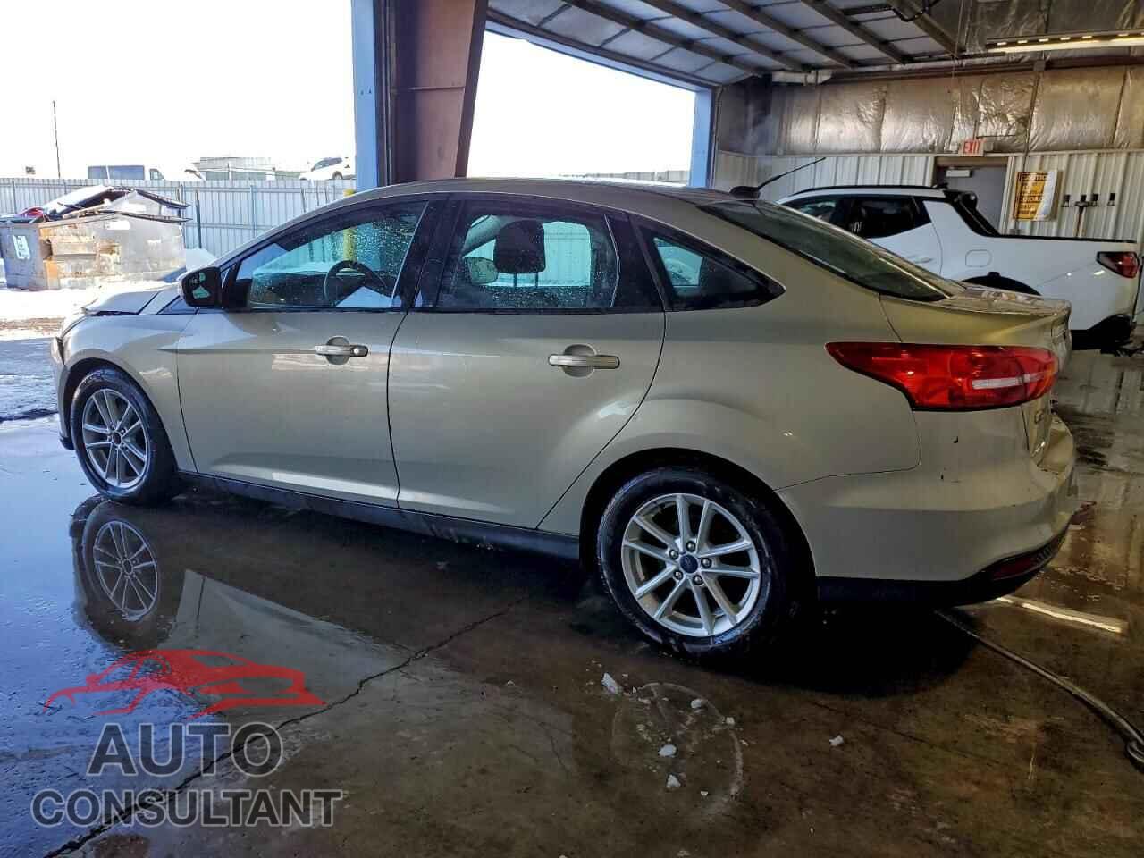 FORD FOCUS 2015 - 1FADP3F20FL339636
