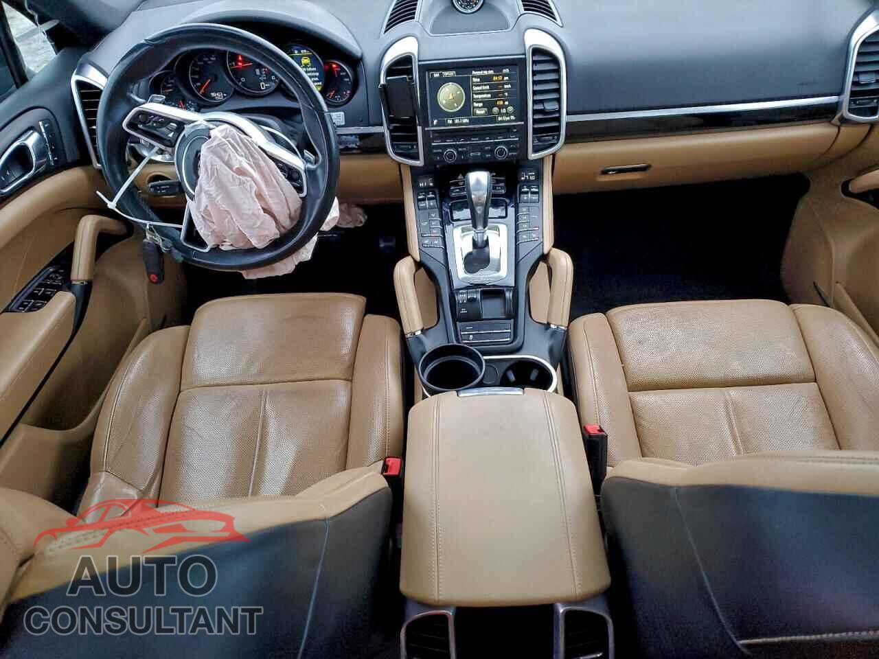 PORSCHE CAYENNE 2016 - WP1AF2A26GLA40525