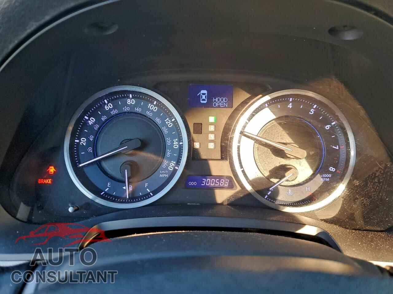 LEXUS IS 2012 - JTHBF5C24C5159966