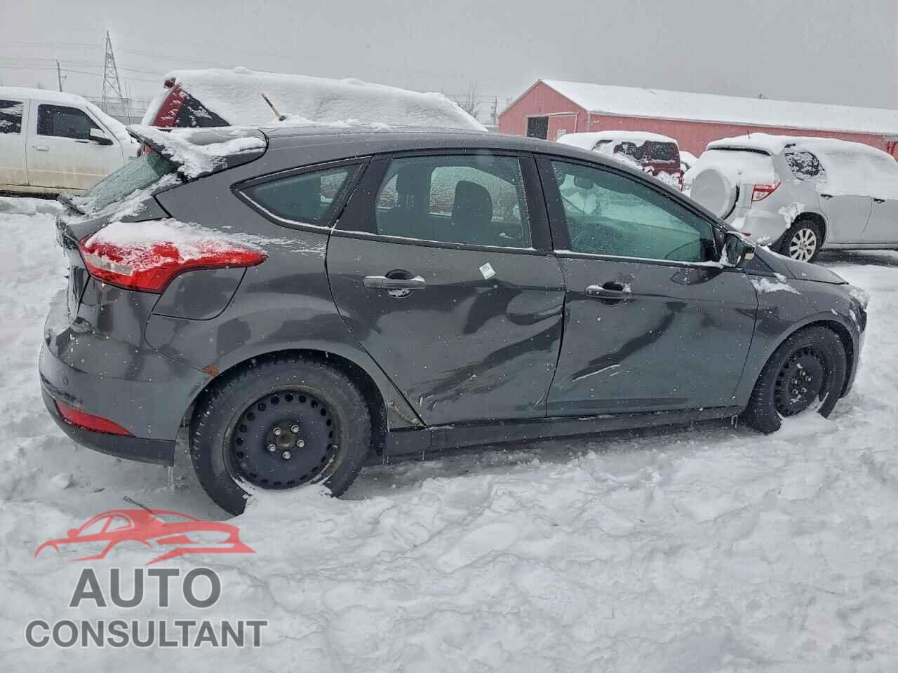 FORD FOCUS 2018 - 1FADP3M26JL262721
