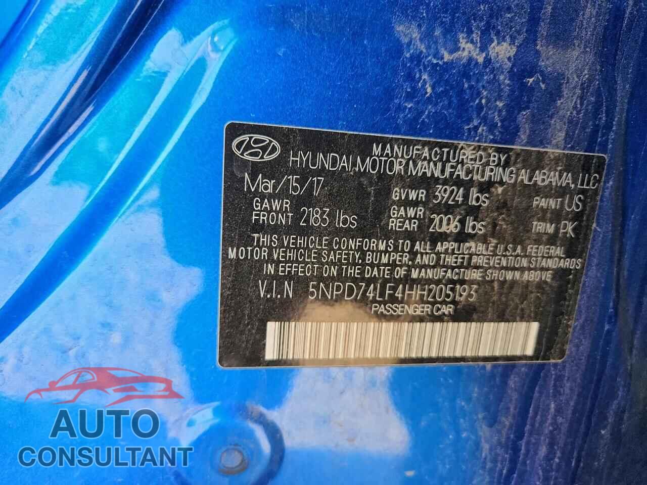 HYUNDAI ELANTRA 2017 - 5NPD74LF4HH205193
