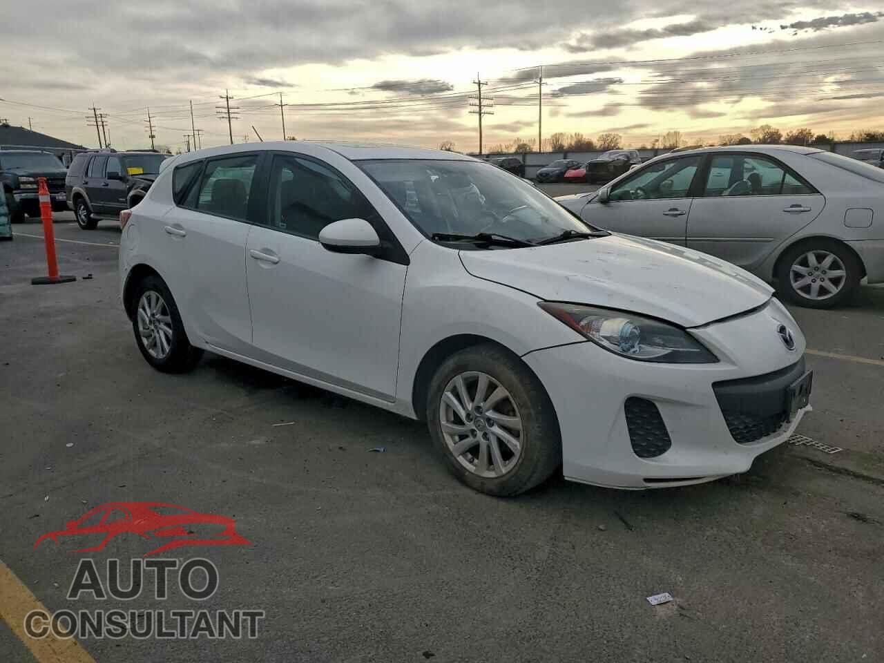 MAZDA 3 2012 - JM1BL1M83C1591977