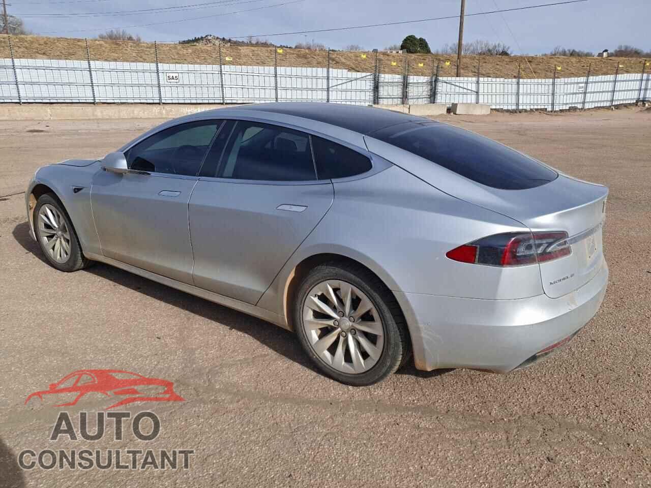 TESLA MODEL S 2018 - 5YJSA1E27JF281402