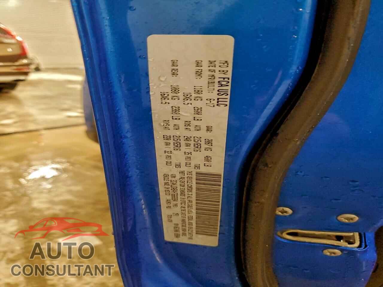 JEEP COMPASS 2017 - 3C4NJDAB4HT666884