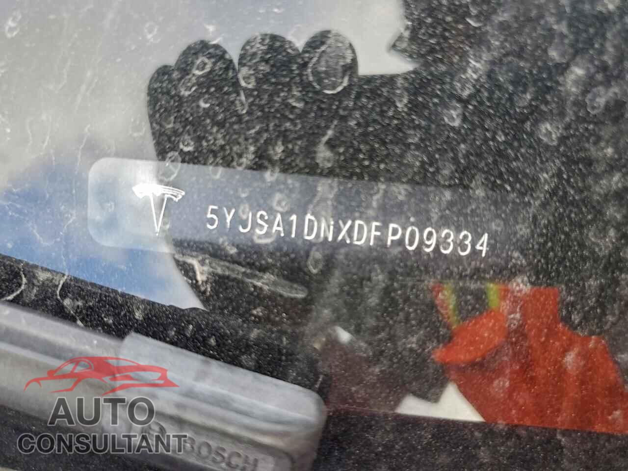 TESLA MODEL S 2013 - 5YJSA1DNXDFP09334